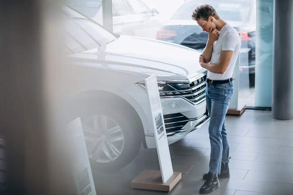 Why Are Car Dealerships Losing Sales? | Keybe